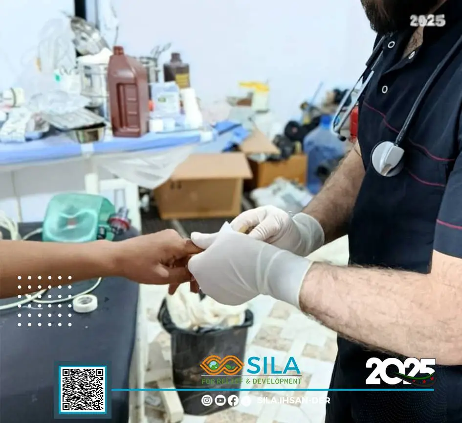 Providing treatment for diabetes patients at the #Sila_Ehsan clinic